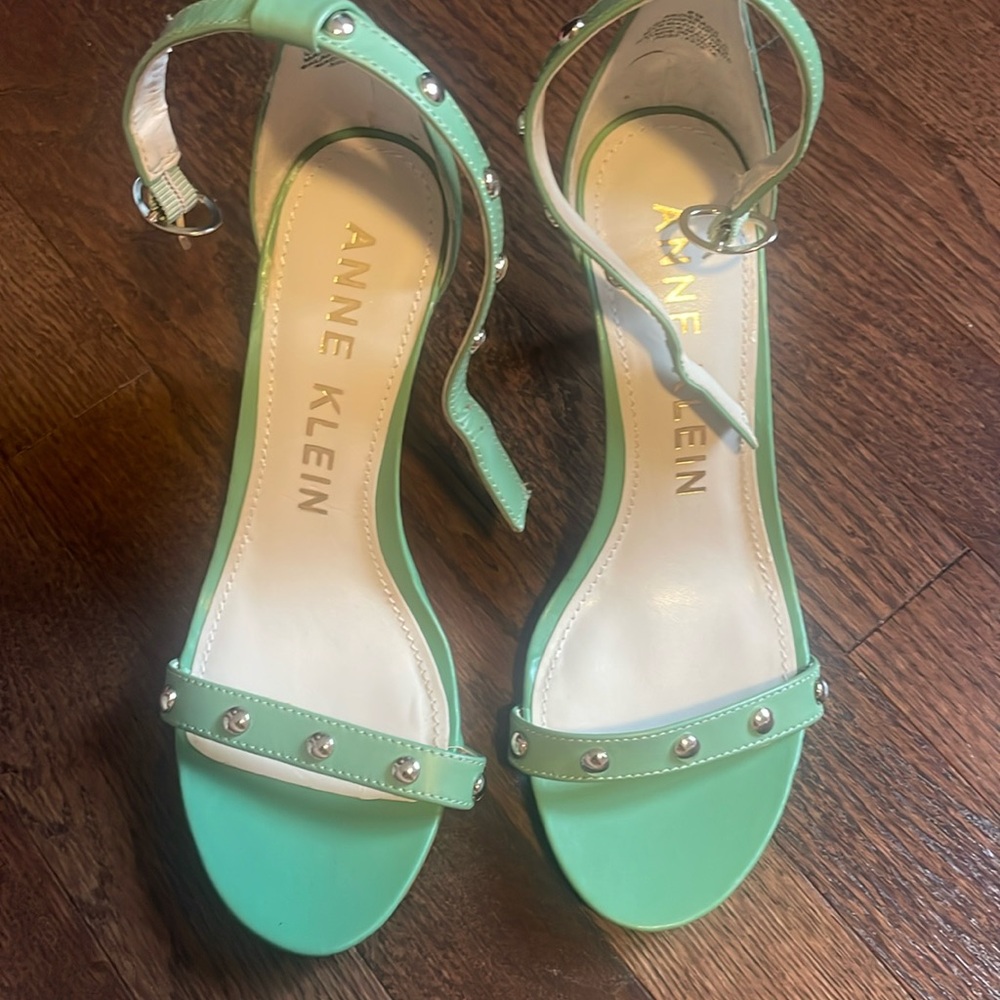 Green Anne Klein Heels